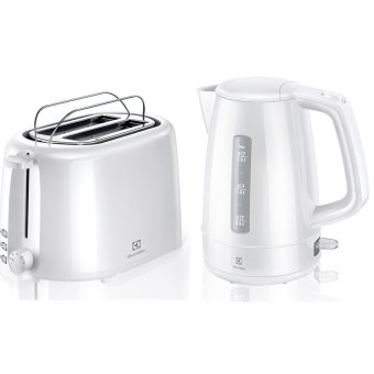 Electrolux ชุดของขวัญเครื่องปิ้งขนมปัง รุ่น ETS1303W + กาต้มน้ำไฟฟ้า รุ่น EEK1303W