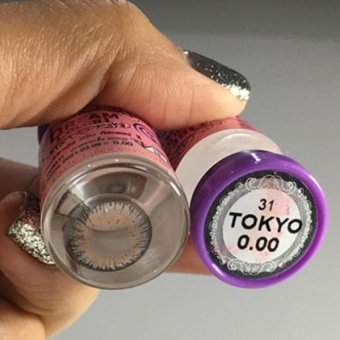 คอนแทคเลนส์ Mon Dreamcolor1 Tokyo Gray (ค่าสายตาตั้งแต่ 0.00-5.00) เลนส์นิ่มใส่สบาย แถมตลับใส่เลนส์ทุกกล่อง