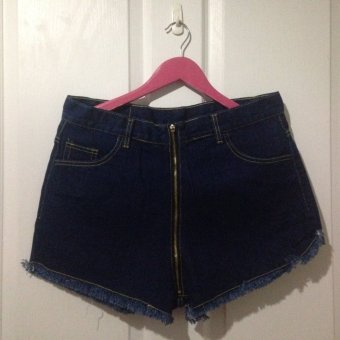 Cat Jeans กางเกงยีนส์ ขาสั้น ซิปยาว น้ำเงิน เอว 34 นิ้ว Cat Jeans กางเกงยีนส์ ขาสั้น ซิปยาว น้ำเงิน เอว 34 นิ้ว