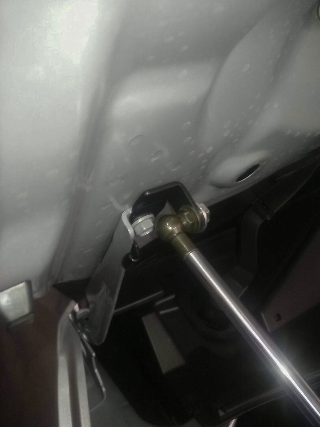 โช้คค้ำฝากระโปรง หน้า Isuzu All new D-max 2020-ปัจจุบัน 6 c14f32ed29c1ef2d5fde417ccd2fb051