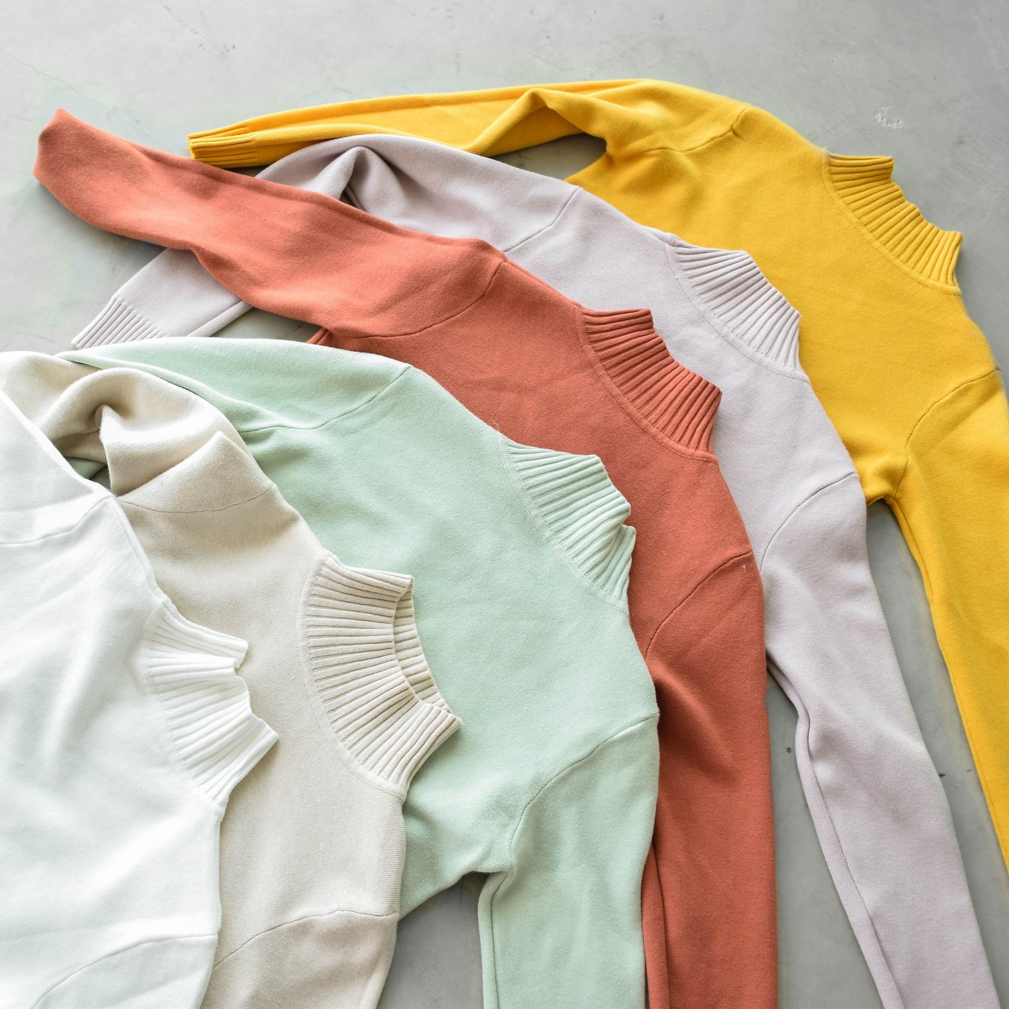 DAILYSQUAD - Paint Brush Sweater มี 7 สี เสื้อสเวตเตอร์ เสื้อไหมพรมแขนยาว ผ้านุ่ม ทรงพอดีตัว มีให้เลือกถึง 7 สี มิกซ์&แมทช์ ให้จุใจไปเลย ราคาน่ารัก