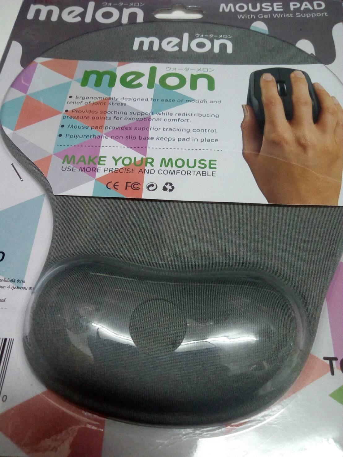 Melon แผ่นรองเม้าส์พร้อมเจลรองข้อมือ Mouse Pad with Gel Wrist Support