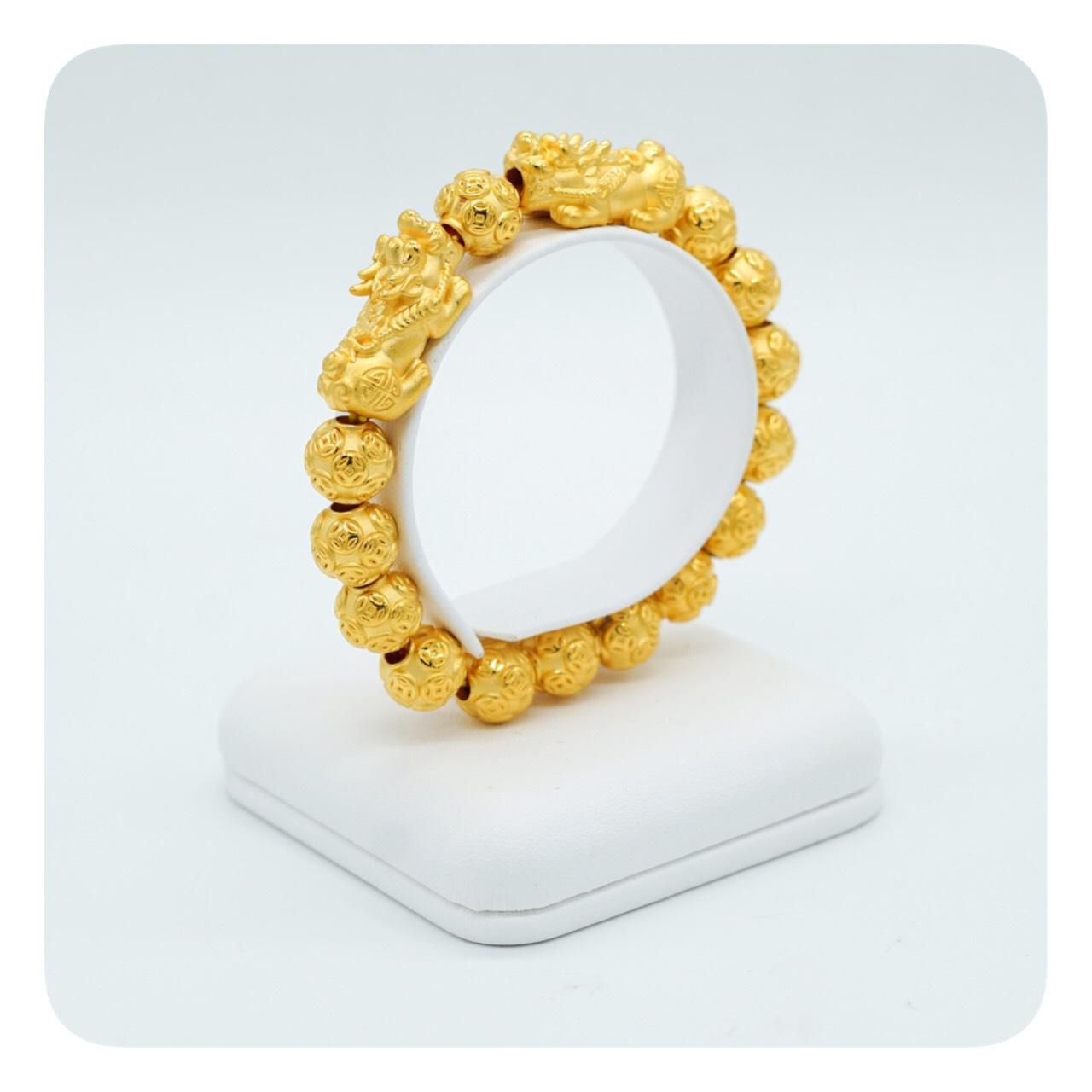The frame ปี่เซี๊ยะเรียกทรัพย์ทองทั้งเส้นและเม็ดทองเป็นทอง99.99%
