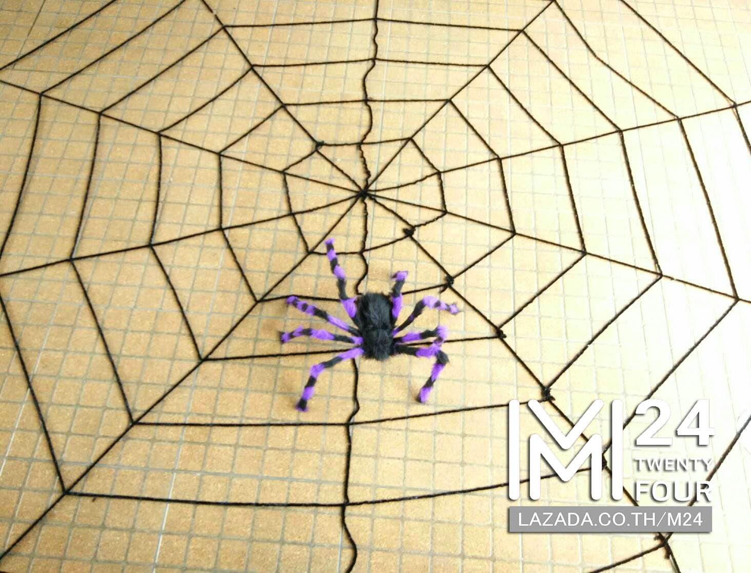1 เซ็ต 2 ชิ้น ใยแมงมุมยักษ์ สีดำ ขนาด 3x3 เมตร 1 ชิ้น + แมงมุมยักษ์ สีม่วงดำ 1 ตัว แมงมุมปลอม แมงมุม ยักษ์ ตัวใหญ่ ของปลอม ของเล่น ตัวตลก ของเล่นแกล้งคน อุปกรณ์ตกแต่ง ฮาโลวีน black widow giant spider web party happy halloween
