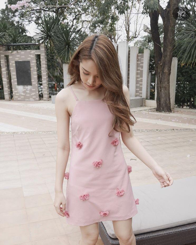 Arthitaya mini dress original เดรสสั้นสายเดี่ยวทรงเอ