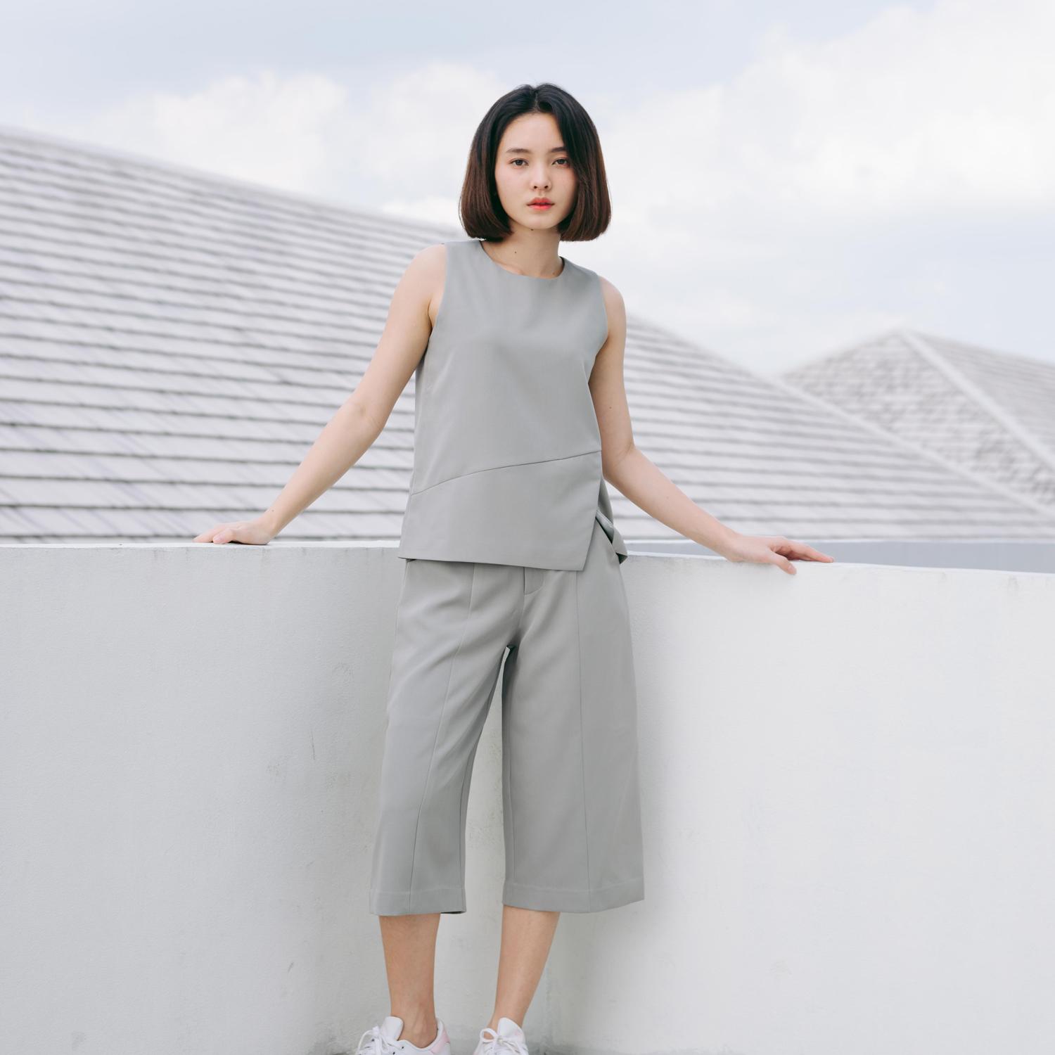Queensway Sleeveless Cut Top Slate Grey Queensway Sleeveless Cut Top Slate Grey
