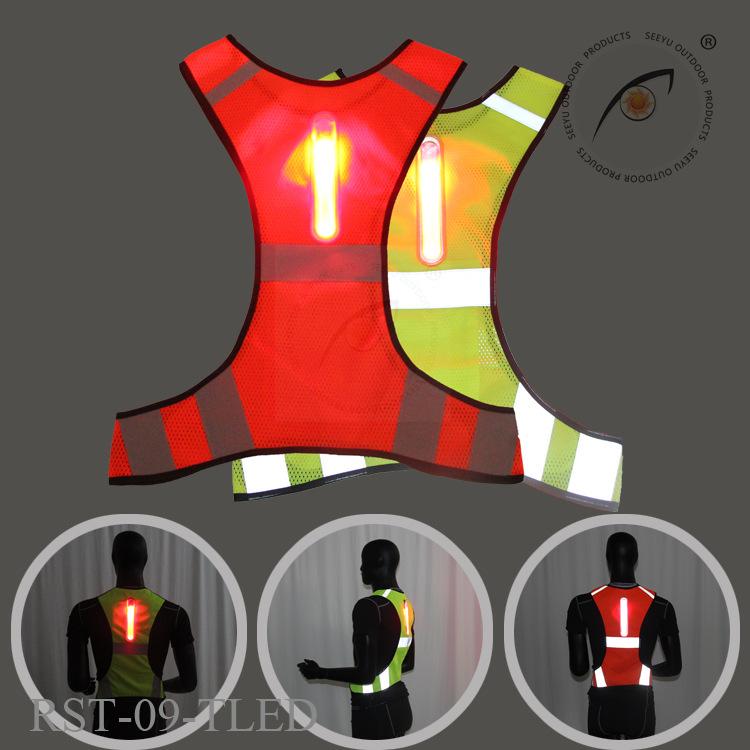 SEEYU เสื้อกั๊กสะท้อนแสง RST-09 แบบมีไฟ LED สีเขียว สำหรับวิ่ง หรือปั่นจักรยาน