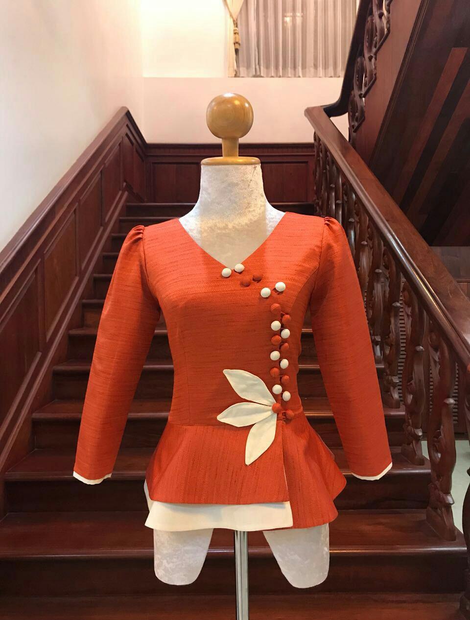 เสื้อผ้าไหมลาว เสื้อผ้าไหมลาว