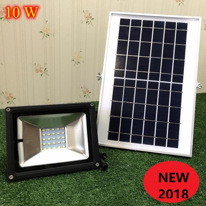 สปอร์ตไลท์ โซล่าเซลล์ 10W แท้จาก JD รุ่น 10Wแสงขาว Floodlight ฟลัดไลท์ Spot Light Solar cell 10 วัตต์ โคมเพชร โคมไฟสวน โคมไฟถนน โคมไฟโรงรถ โคมไฟพลังงานแสงอาทิตย์ แผงโซล่าร์ รีโมท รุ่นใหม่ 2018