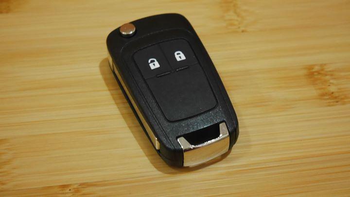 กุญแจพับ Chevrolet SONIC HB/COLORADO/TRAILBLAZER/SPIN 2 ปุ่ม พร้อมโลโก้