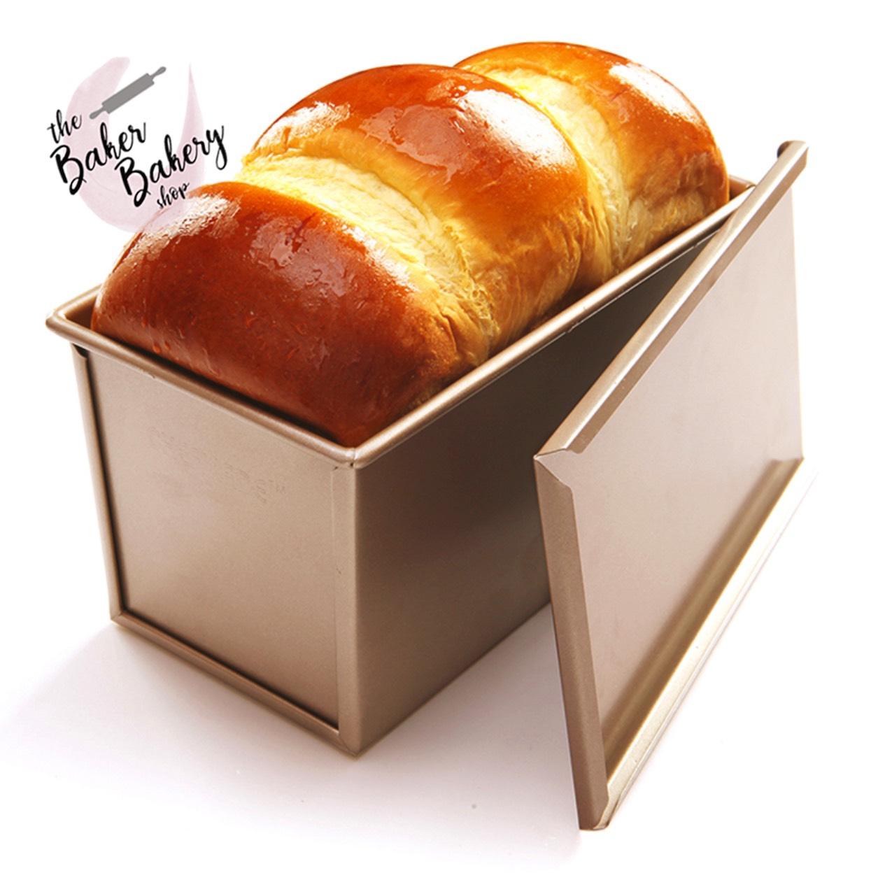 ถาดอบขนมปังพร้อมฝาปิด ขนาด 21x21x11 ซม. By Luftshop.