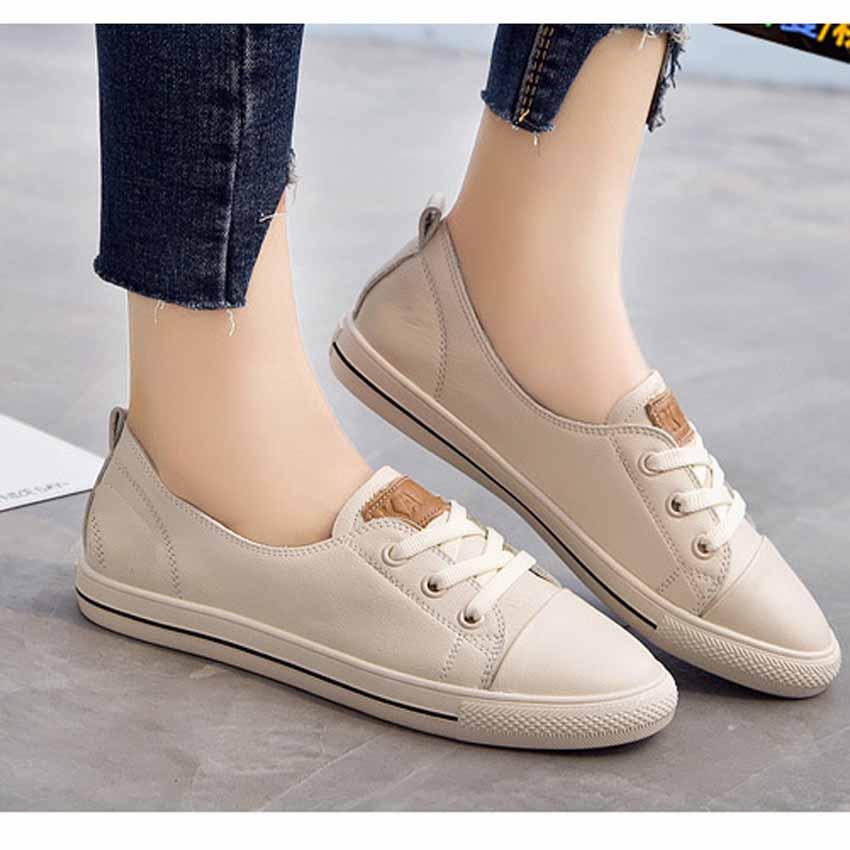 เช็คราคารองเท้า รองเท้าแฟชั่น รองเท้าทรงผ้าใบ หนังแท้100% Leather flat shoes sneakers shoes