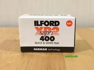 ฟิล์มขาวดำ ILFORD XP2 Super 400 35mm 135-36 Black and White Film C41 Process