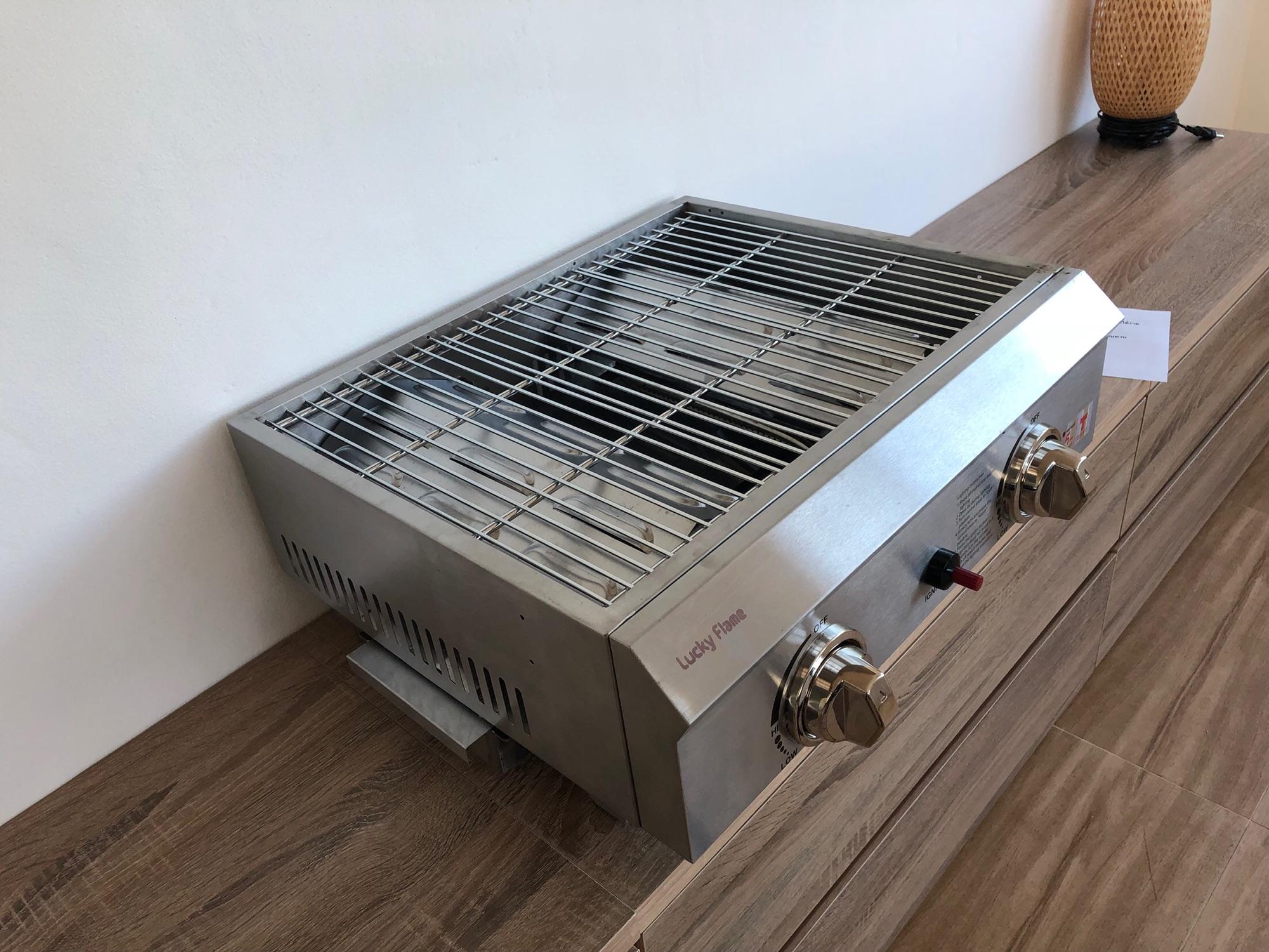 Lucky Flame เตาย่าง ไร้ควัน ใช้แก๊ส รุ่น GR-5440-s Popular and widespread products. Lucky Flame เตาย่าง ไร้ควัน ใช้แก๊ส รุ่น GR-5440-s