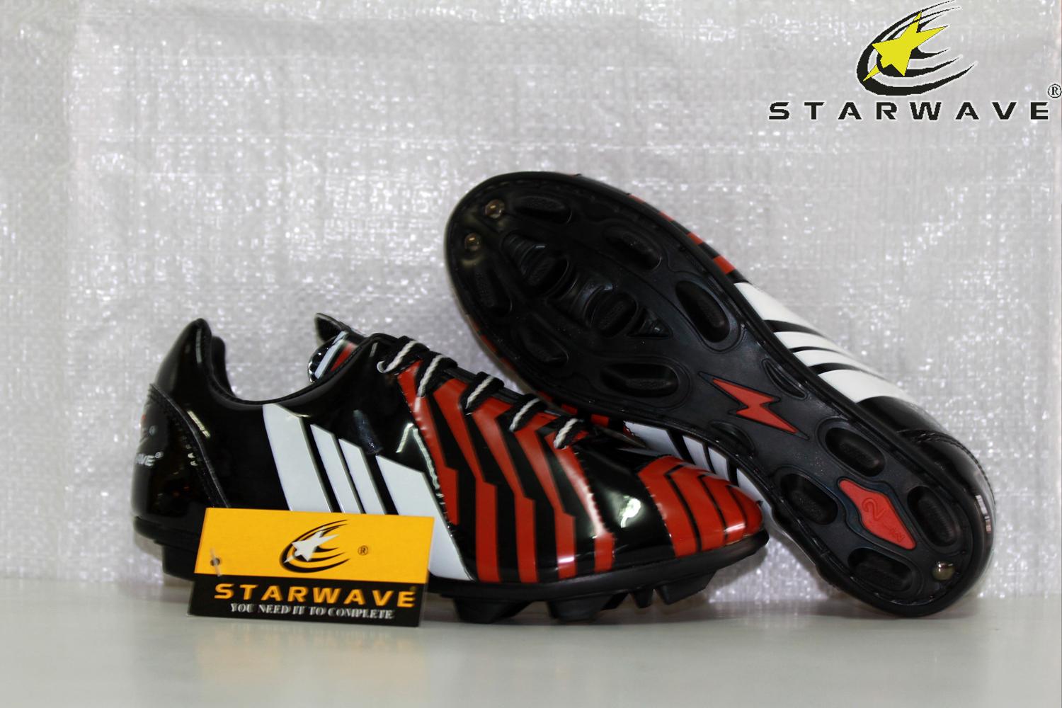 Starwave รองเท้า ฟุตบอลเด็ก (สตั๊ด ) Football Shoes SF62 เบอร์ 0.5  สีดำ