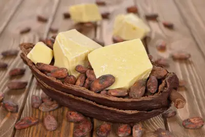 Cocoa butter (โกโก้บัตเตอร์) 1kg. รหัสสินค้า: 004485