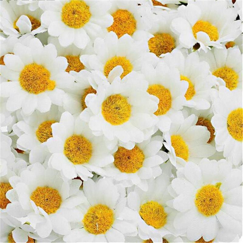 100Pcs 4ซม.ประดิษฐ์ดอกไม้ดอกเดซี่สีขาวสีเหลืองกลางสำหรับงานแต่งงานของตกแต่งบ้านสมุดภาพ DIY