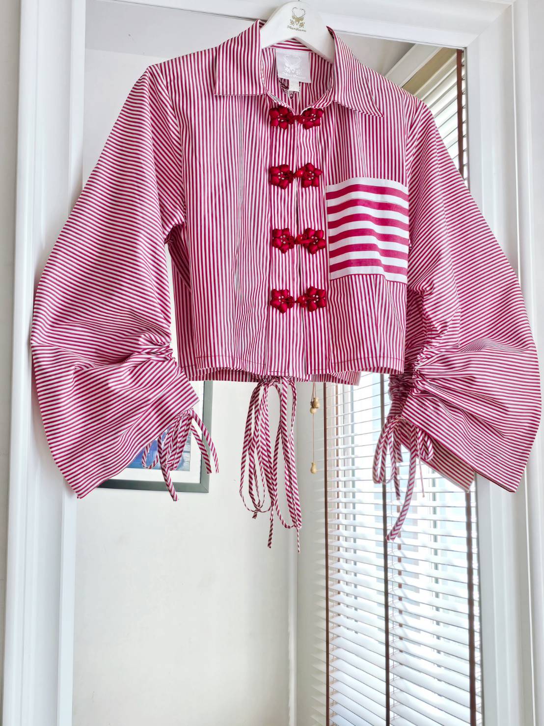 Cindy Candy Shirt ราคา 2,524 บาท*ส่งฟรี