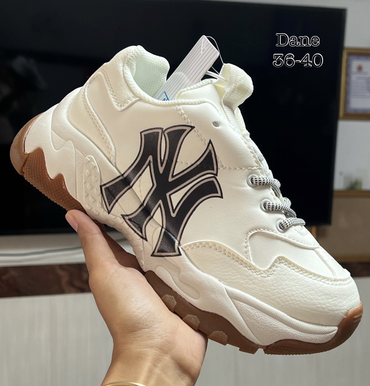 MLB NY Yankees A Bigball Chunky Sneaker - Black - White Black - 36.5 EU -  41 EU - 42.5 EU - 44 EU - 45 EU White - 38 EU - 39 EU -…