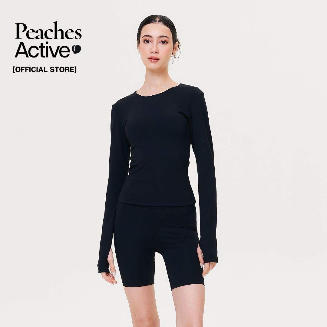 Peaches active Long-sleeve Padded Top ราคา 1,990 บาท*ส่งฟรี