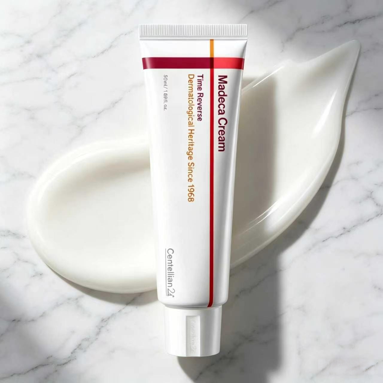 Genuine Centellian24 Madeca Cream, a Popular Skin Care Cream from Korea. Premium Grade Skincare Helps Restore and Balance the Skin. Tightens the Skin to Make It Smooth and Fine. Takes Care of Small Wrinkles and Helps Them Gradually Fade Away. Maintains Yo ราคา 548 บาท*ส่งฟรี