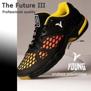ภาพหน้าปกสินค้ารองเท้าแบดมินตัน YOUNG รุ่น The Future3 ที่เกี่ยวข้อง