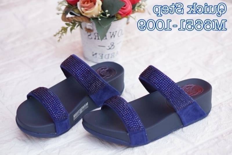 yeong yeou รองเท้าพื้นสุขภาพสูง1.5นิ้ว(4Cm)แบบสวม 2 ตอนรีดเพชร รหัสyy6651-1009