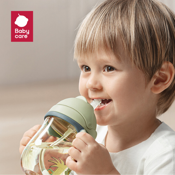 Babycare Sippy Cup ขวดน้ำเด็ก กระบอกน้ำเด็ก แก้วดูดน้ำเด็ก ขวดน้ำพกพา กระติกน้ำ ขวกน้ำเด็กอนุบาล แก้วหัดดูด แก้วหลอดดูดกันสำลัก ราคา 390 บาท*ส่งฟรี