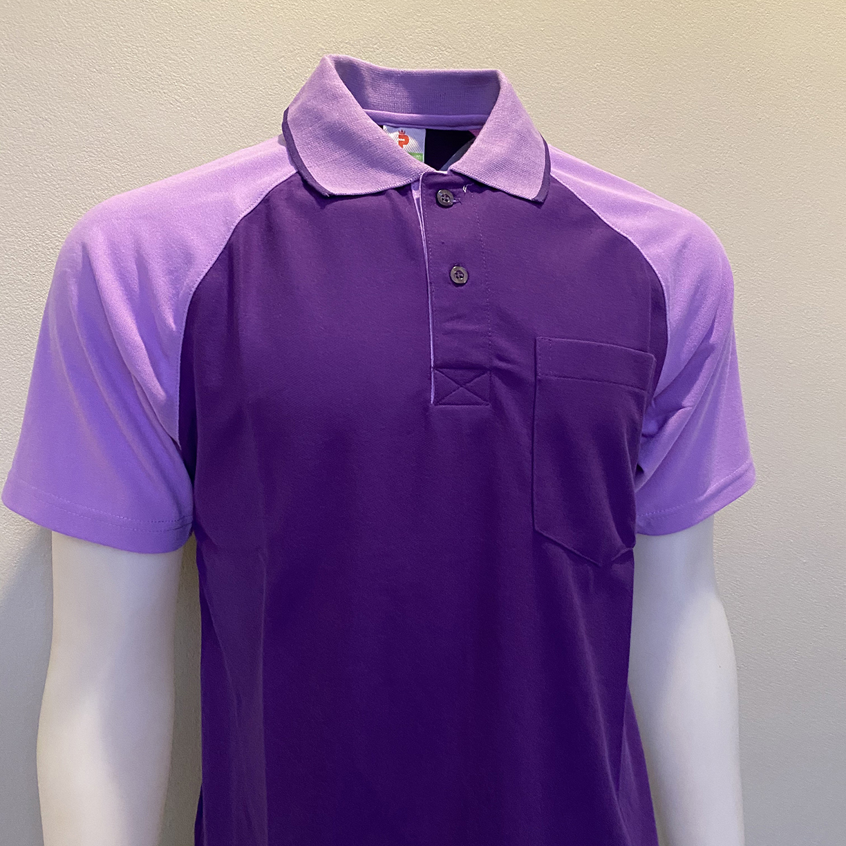 เสื้อโปโล Polo Shirt Plain Polo T Shirt Soft Pique Short Sleeve Tops For Men Side Vents สีม่วงเข้ม แขนม่วงอ่อน เนื้อผ้านุ่ม สวมใส่สบาย ซึ่งมีทั้งแบบชาย และแบบผู้หญิง