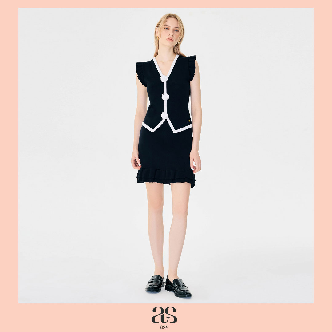 [Asv Aw25] Daniell Knitted Mini Skirt, Women's Skirt, A-Line Shape, Elastic Waist, Skirt Hem Decorated with Ruffles, Knitted Fabric. ราคา 3,493 บาท*ส่งฟรี