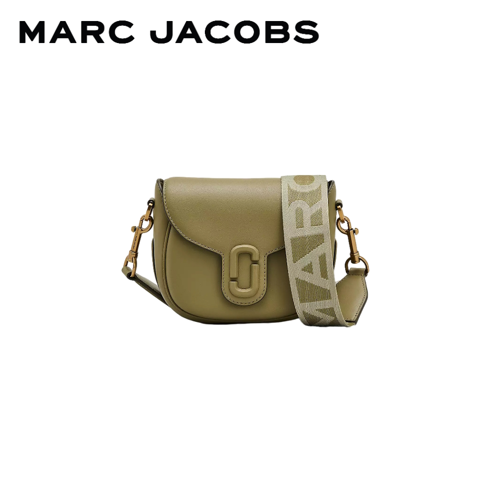 MARC JACOBS THE J MARC SMALL SADDLE BAG SP24 2S3HMS003H03 กระเป๋าสะพาย ราคา 17,900 บาท*ส่งฟรี