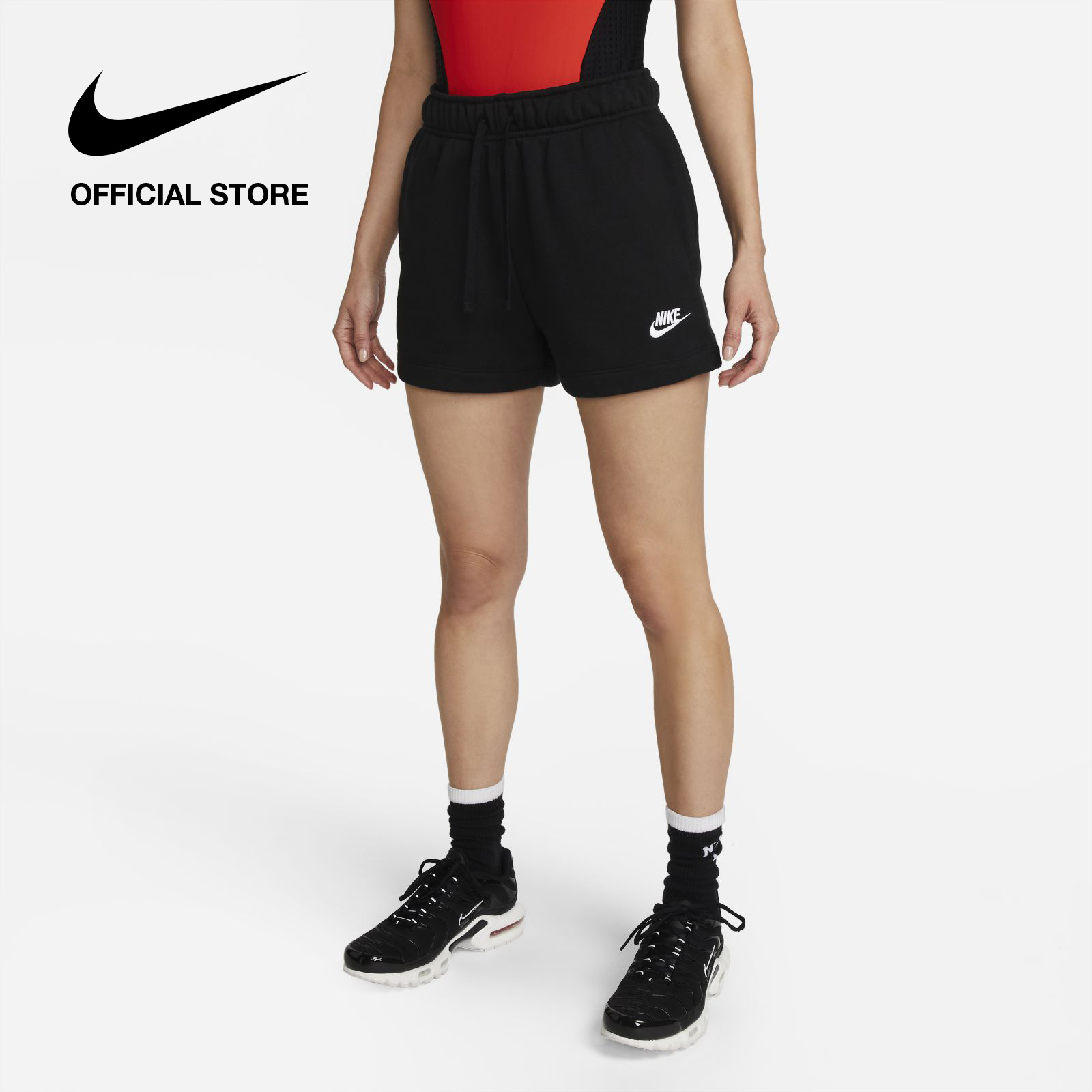 Nike Sportswear Club Fleece Mid-Rise Shorts - Black ราคา 1,600 บาท*ส่งฟรี