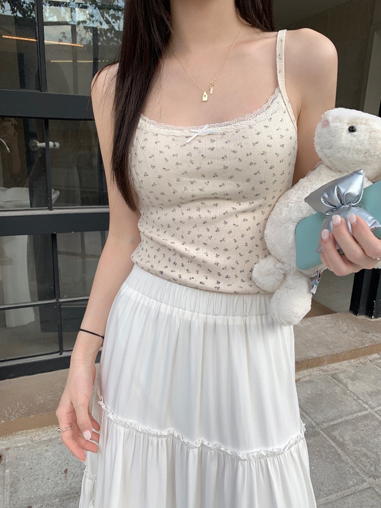 PX สาวอวบใส่ได้ เสื้อสายเดี่ยวผู้หญิง เสื้อครอปลายดอกไม้ ขอบลูกไม้น่ารัก สไตล์สาวหวาน มินิมอล แมทช์ง่าย ราคาถูก Clothing Women Lady ราคา 53 บาท*ส่งฟรี