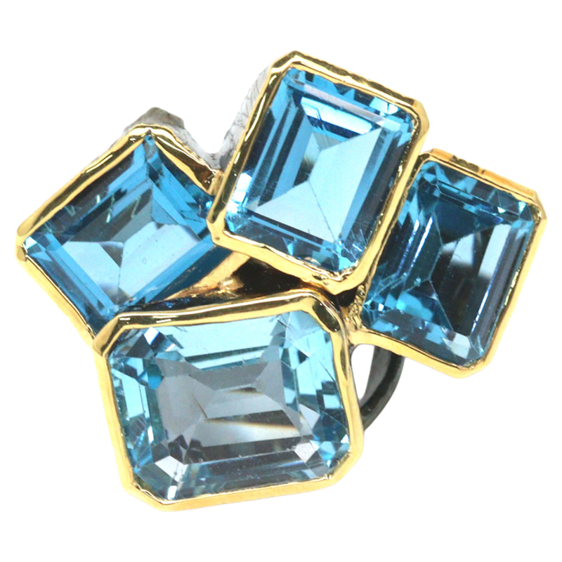 แหวนพลอยแท้ ลอนดอนบลูโทปาส (London Blue Topaz) เงินแท้ 925 ชุบ black gold และ ทอง18k ไซร์แหวน 6.25 ราคา 6,800 บาท*ส่งฟรี