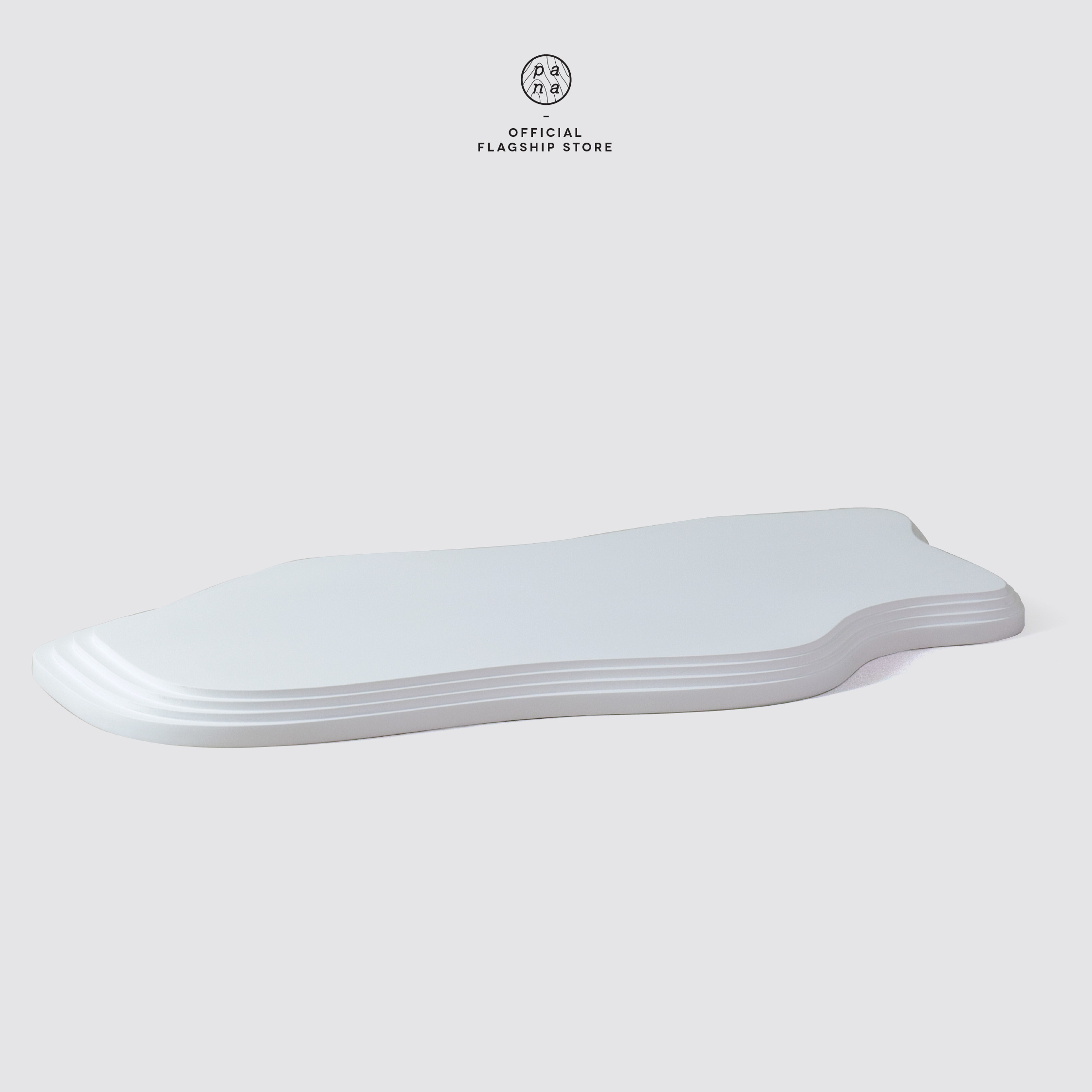 Pana Objects Wave: Liao Stand Minimalist Boat Dock Base ราคา 2,500 บาท*ส่งฟรี