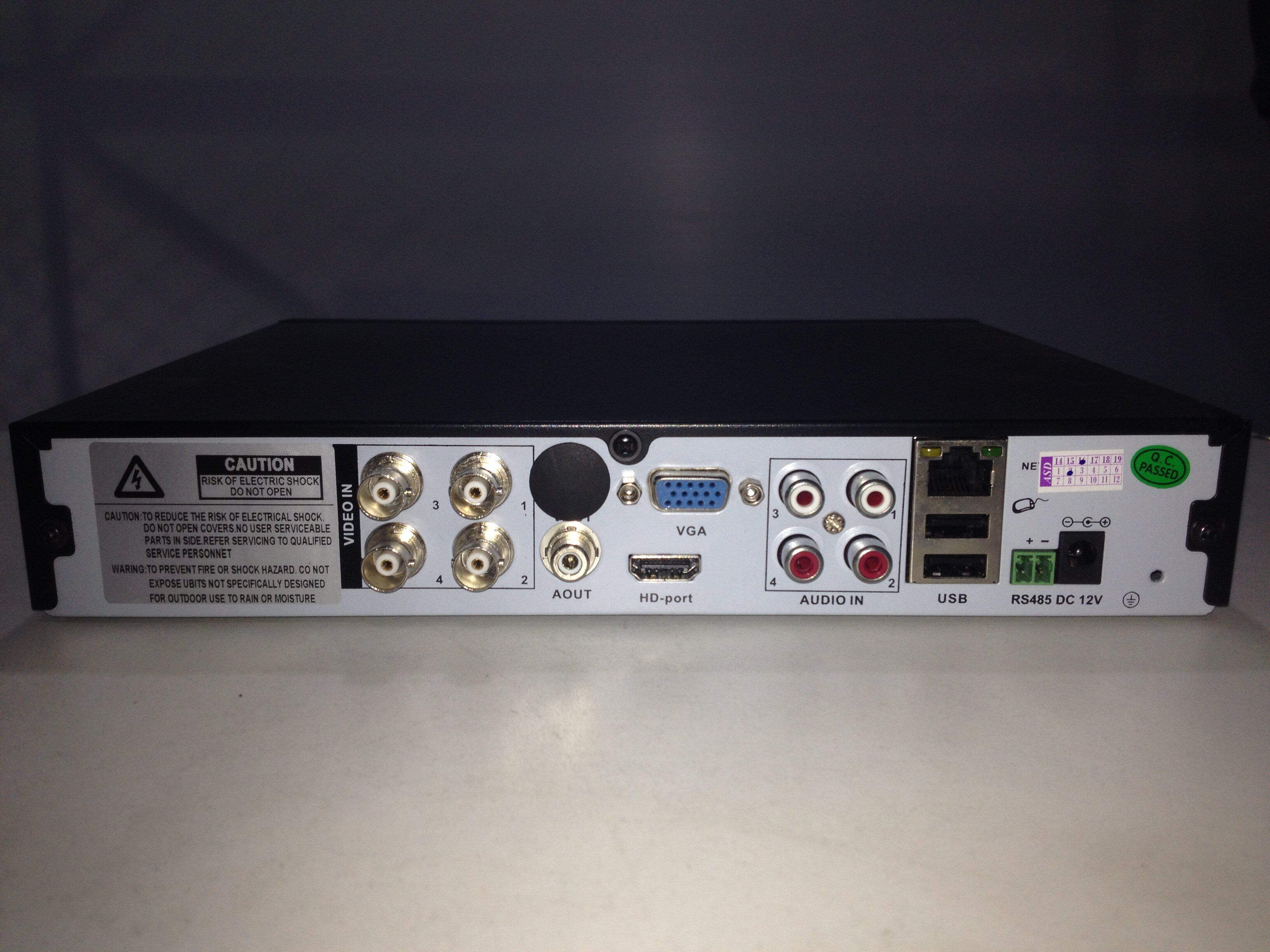 เครื่องบันทึก NVR CCTV ระบบกล้องวงจรปิด ใส่ฮาร์ดดิสได้ 1 ตัว  ASCCTV 4 CH ใช้ได้กับกล้อง Analog และ IP camera สามารถดูmonitorผ่าน คอมพิวเตอร์ โทรศัพท์ Smartphone
