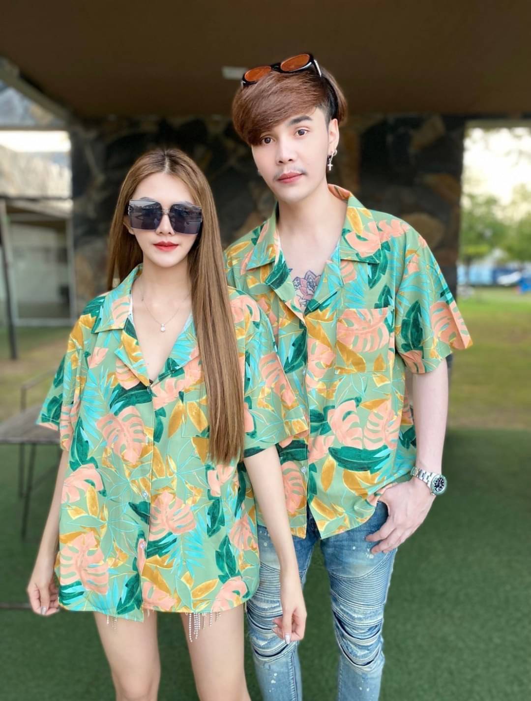 เสื้อฮาวายขายดี ลายดอกใส่สงกรานต์ฟรีไซส์อก 44 นิ้ว ยาว 27 นิ้ว ชายหญิงใส่ได้ ราคาตัวล่ะ 159 บาทเท่านั้น ราคา 159 บาท*ส่งฟรี