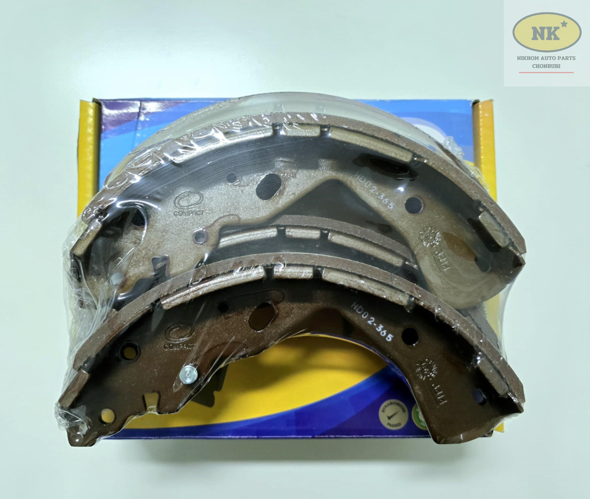 COMPACT ผ้าเบรคหลัง ก้ามเบรคหลัง ฟอร์ด เรนเจอร์ T6 ตัวเตี้ย ปี 12'-19' , มาสด้า BT50 Pro ตัวเตี้ย , นิสสัน นาวาร่า NP300 / Ford T6, Mazda BT50 pro, Nissan Navara NP300 ราคา 660 บาท*ส่งฟรี