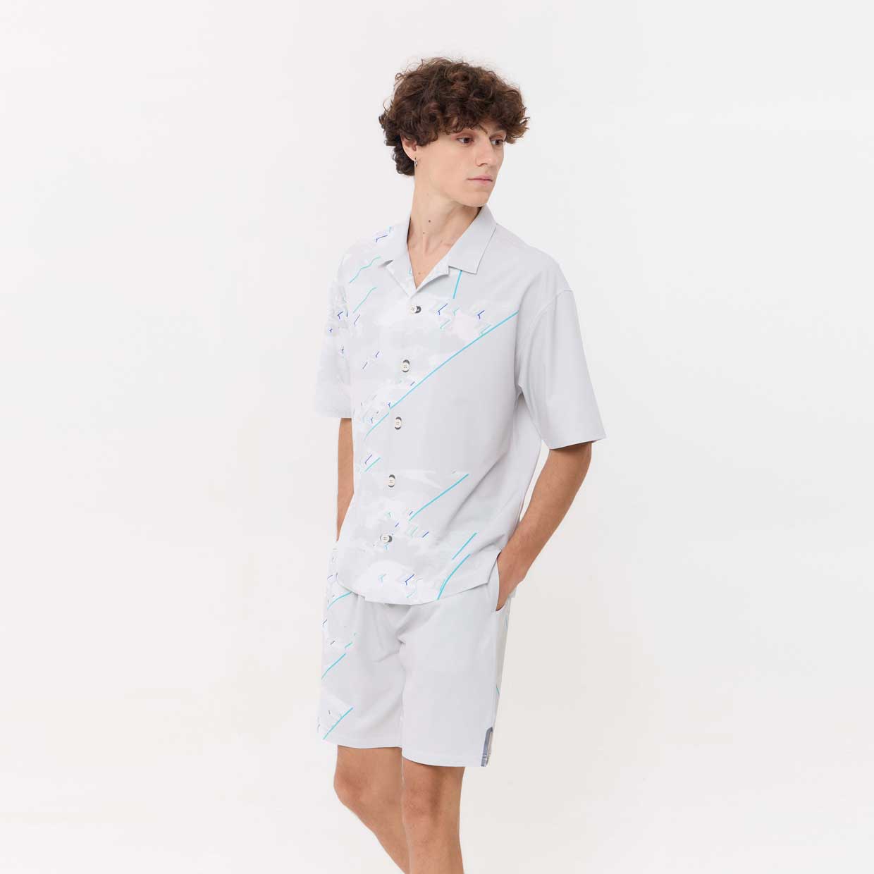 UNBOUND Supernova hawaiien shirt >Silver เสื้อเชิ้ตคอกปกฮาวาย ราคา 1,890 บาท*ส่งฟรี