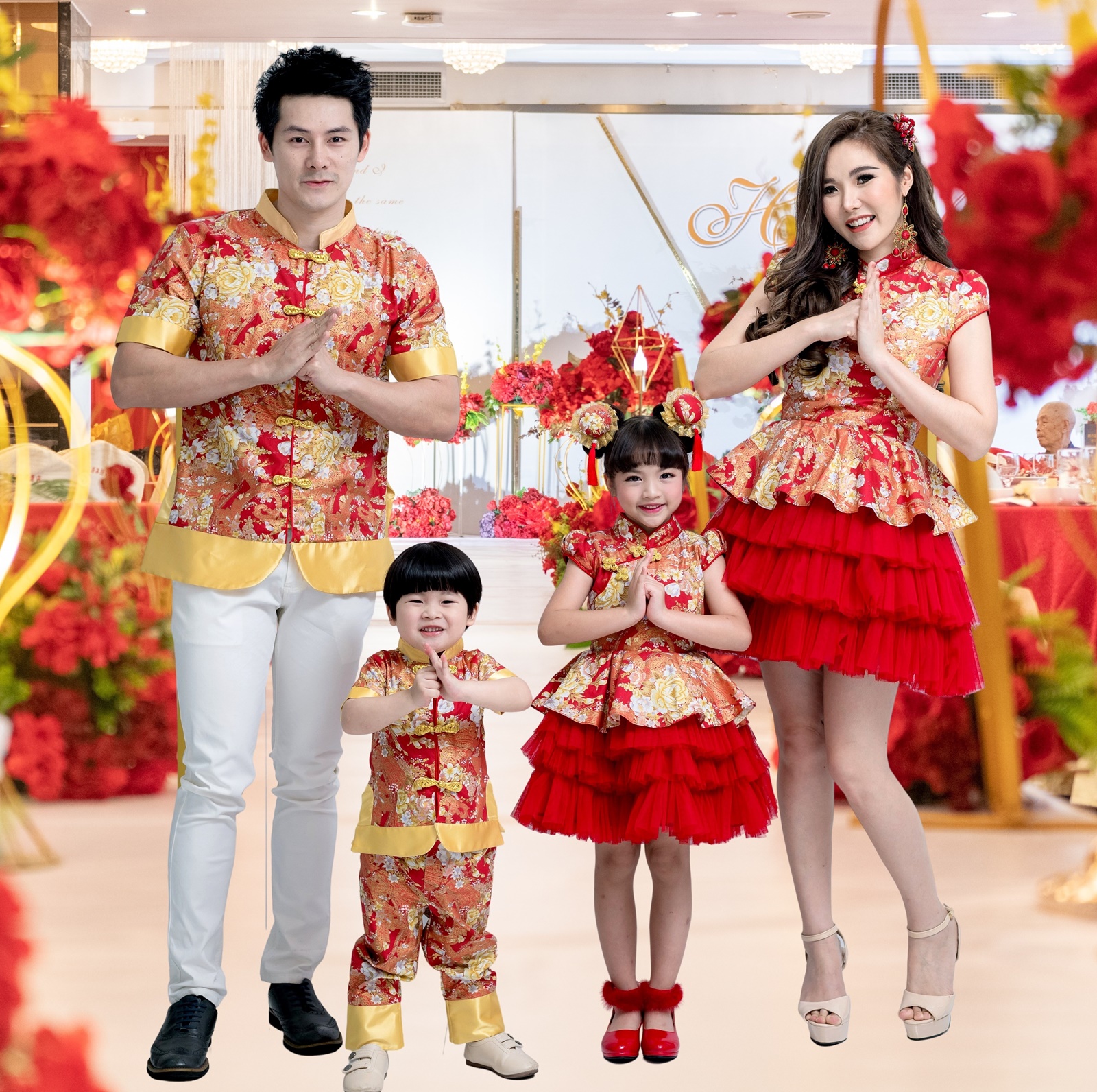 ชุดจีน ชุดตรุษจีน Chinese Balloon ชุดแม่ลูก ชุดครอบครัว ชุดจีนแม่ลูก ชุดสีแดง เดรสชุดจีน เด็กหญิง ผู้หญิง กระโปรงพอง กระโปรงระบาย 4 ชั้น ราคา 790 บาท*ส่งฟรี