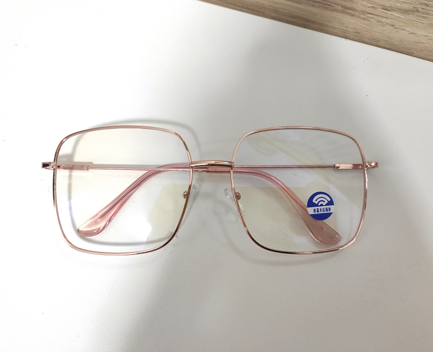 ภาพอธิบายเพิ่มเติมของ แว่นตาแฟชั่นกรอบแว่นแว่นตากรองแสงสีฟ้ากรอบแว่นกรองแสง