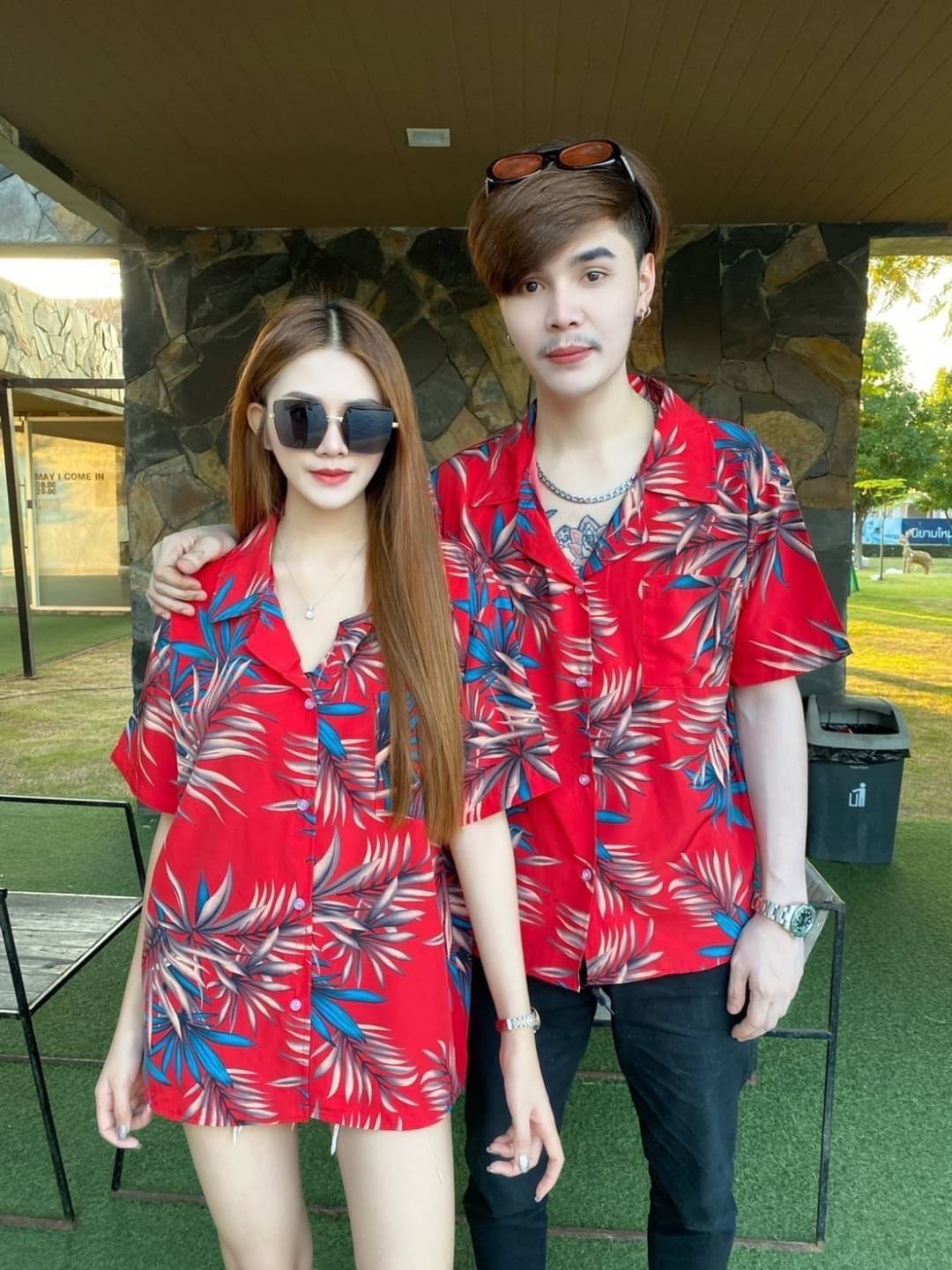 เสื้อฮาวายขายดี สไตล์วินเทจใส่สงกานต์ขนาดฟรีไซร์อก44"ยาว27 ใส่ได้ทั้งชายหญิงในราคาตัวล่ะ 159 บาทเท่านั้น หมวด D ราคา 147 บาท*ส่งฟรี