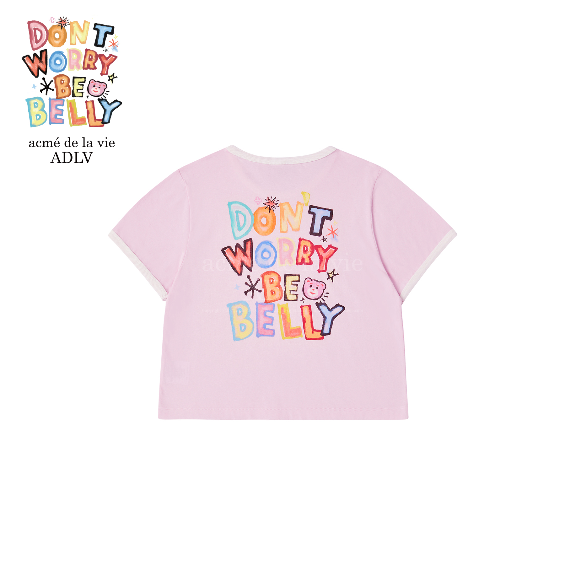 ADLV [acme de la vie] เสื้อครอป รุ่น Belly Collage Logo Crop Short Sleeve T-Shirt Pink (50093SBCSSF_H4PIXX) ราคา 2,200 บาท*ส่งฟรี