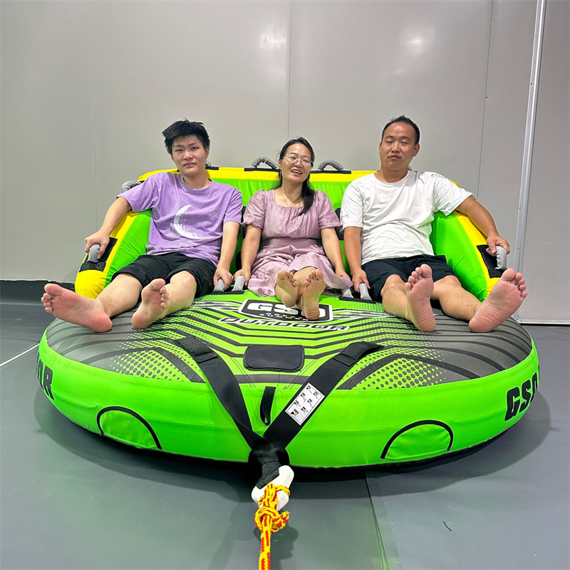 ใหม่ท่อง (3/4 คน) ห่วงลากจูงน้ำแบบเป่าลม, เรือเร็วลากจูงส่งเสริม, โซฟาพนักพิงแบบพองได้ ราคา 12,245 บาท*ส่งฟรี