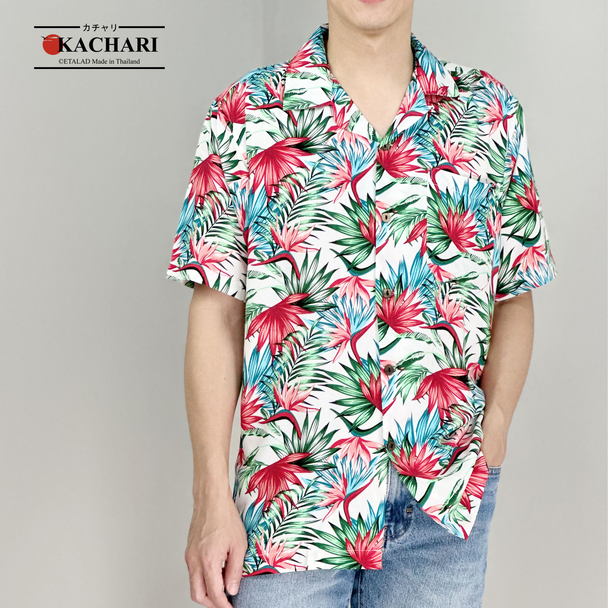 KACHARI “Palm leaves” (สีขาว) พร้อมส่งฟรี เสื้อฮาวาย เสื้อสงกรานต์ ผ้าสปัน ราคา 300 บาท*ส่งฟรี