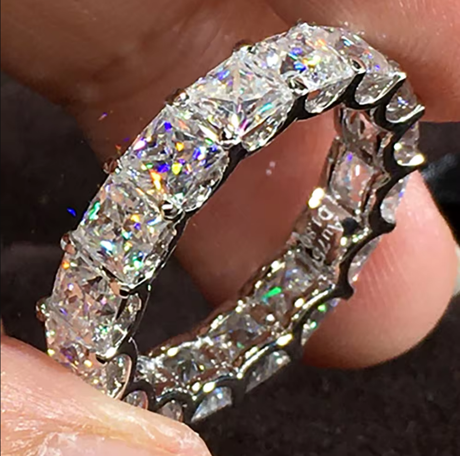 Custom Solid 18K White Gold Women Ring Moissanite Diamonds Princess Square Wedding Party Engagement Anniversary Ring Trendy ราคา 25,398 บาท*ส่งฟรี