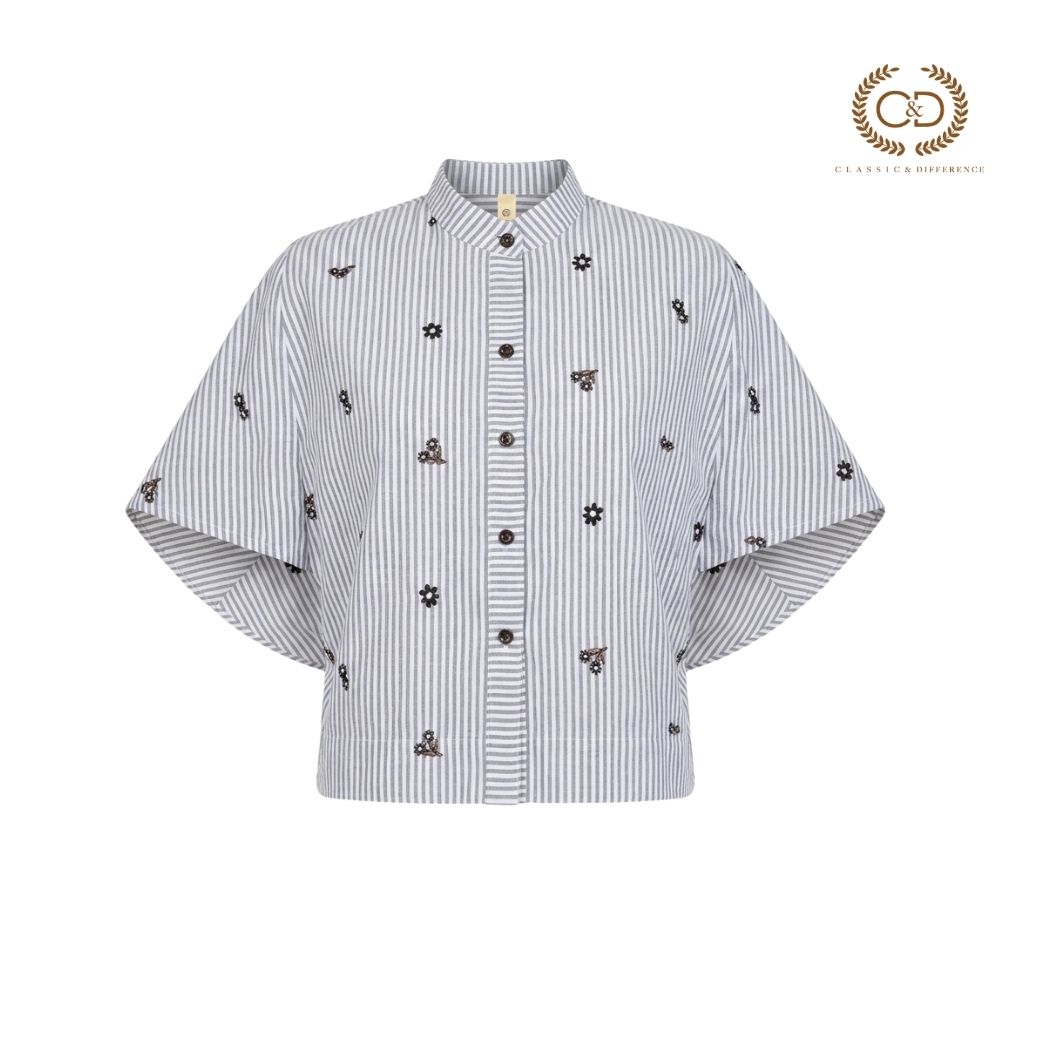 C&D Woman's Blouse Komohana Stripe Black, Women's Short-Sleeved Shirt, Black, Cc72Bl ราคา 1,990 บาท*ส่งฟรี