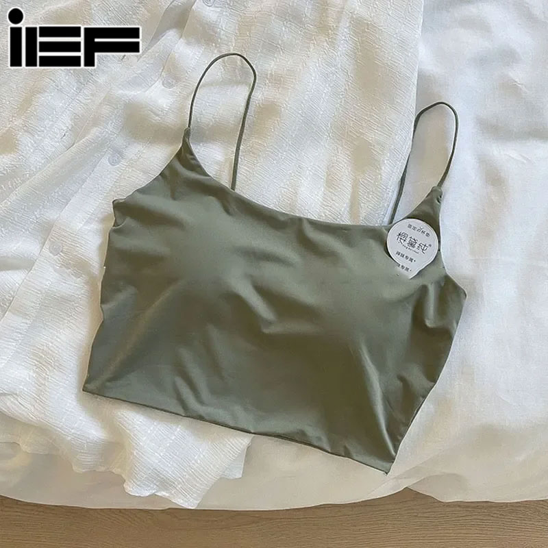 IEF solid color single strap made of short Ice Silk with beautiful upper and back, single strap blouse, female crop top, 2024 ราคา 61 บาท*ส่งฟรี