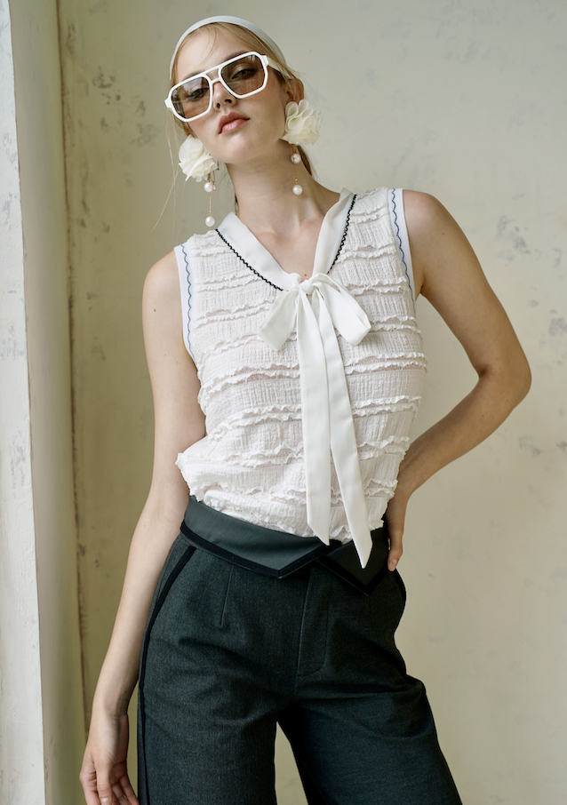 Thea by Thara เสื้อแขนกุดผ้ายืด texture BL003WHFA24_Jersey Ruffle Top ราคา 6,950 บาท*ส่งฟรี