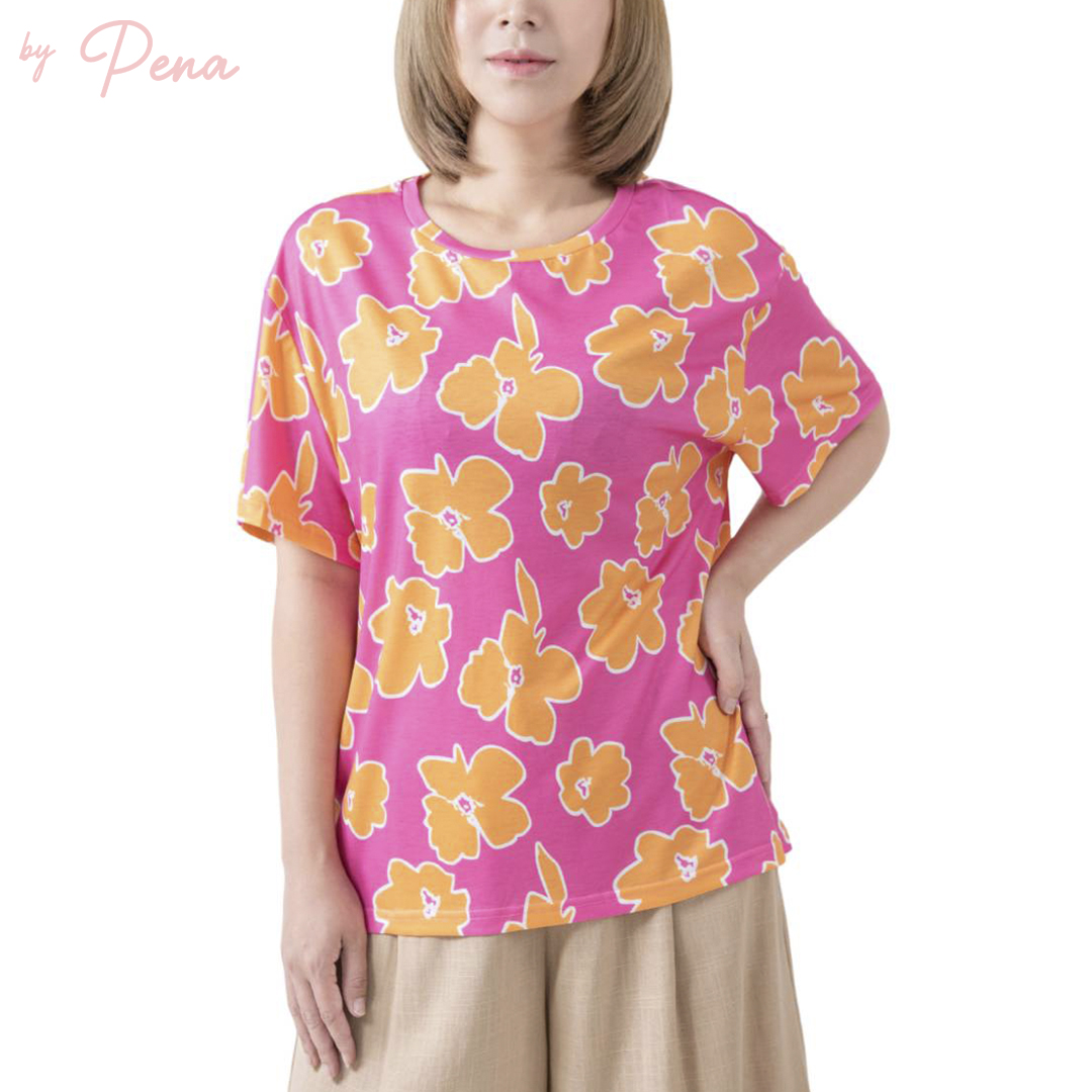By Pena เสื้อยืดผู้หญิงคอกลม ผ้าพิมพ์ลาย รุ่น BPTS032502 ราคา 295 บาท*ส่งฟรี